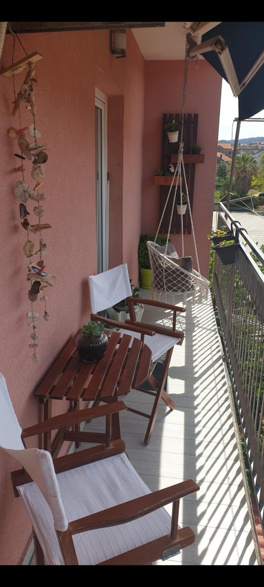 Apartman Nora Jelsa  Extérieur photo
