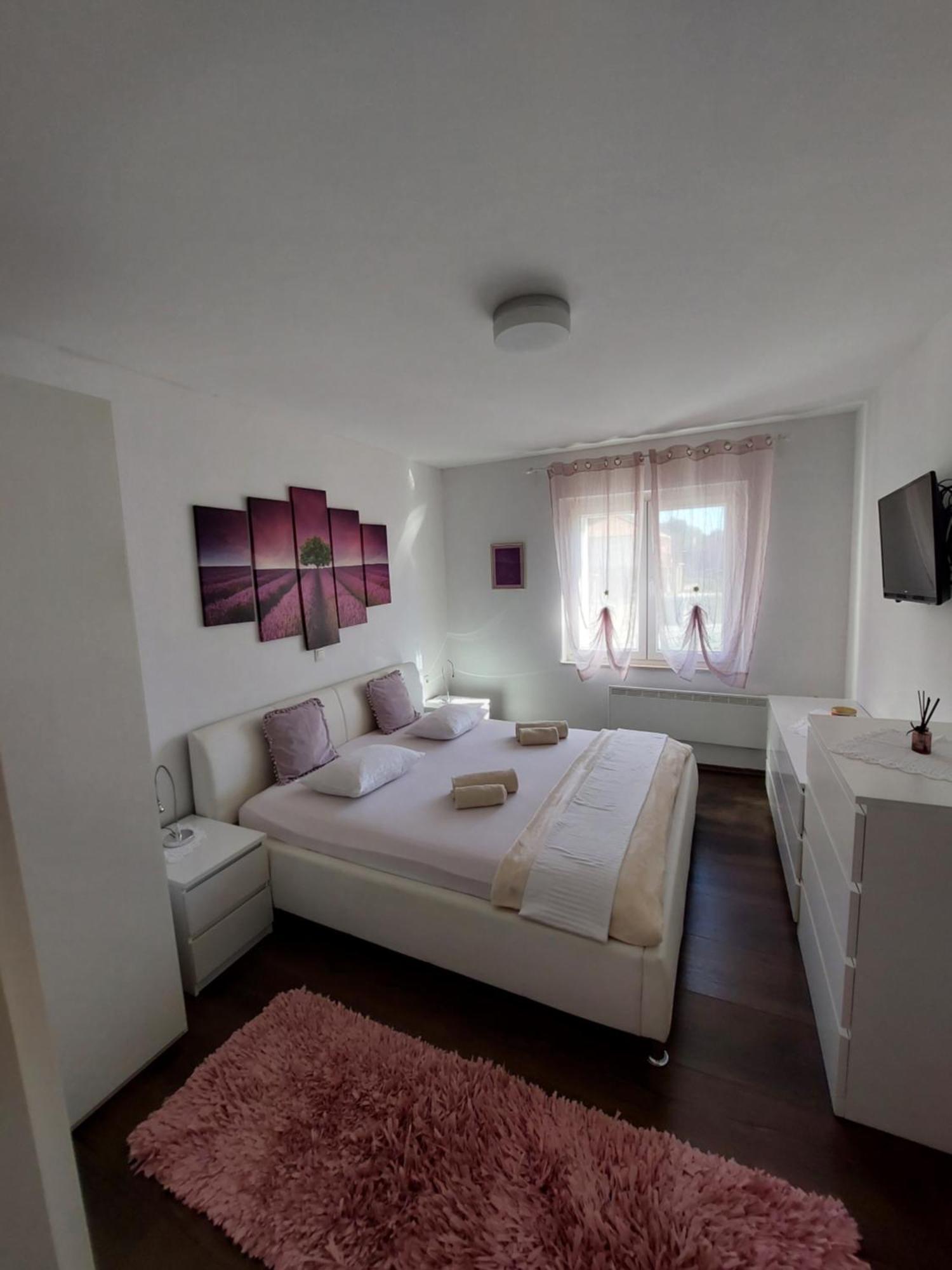 Apartman Nora Jelsa  Extérieur photo